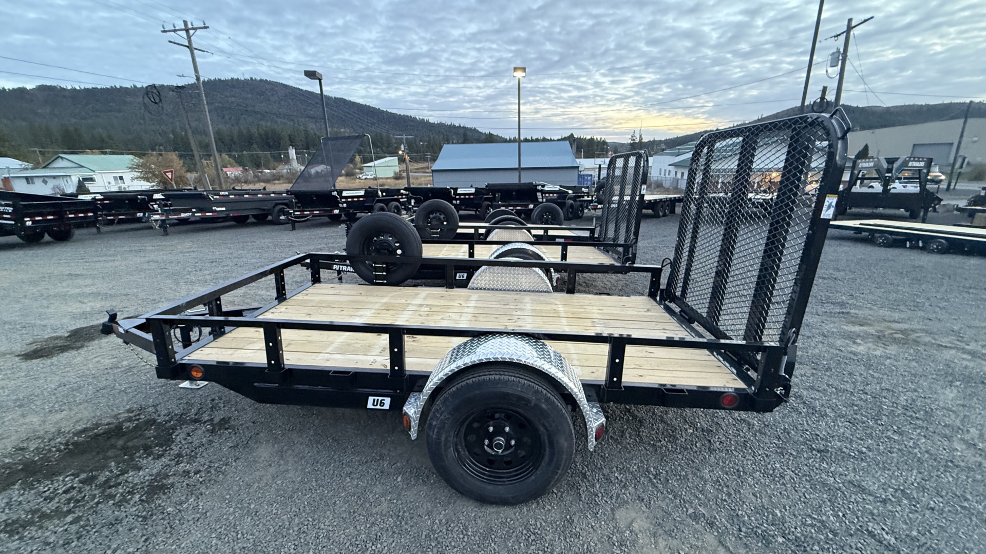 60" Single Axle Channel Utility - Photo 5