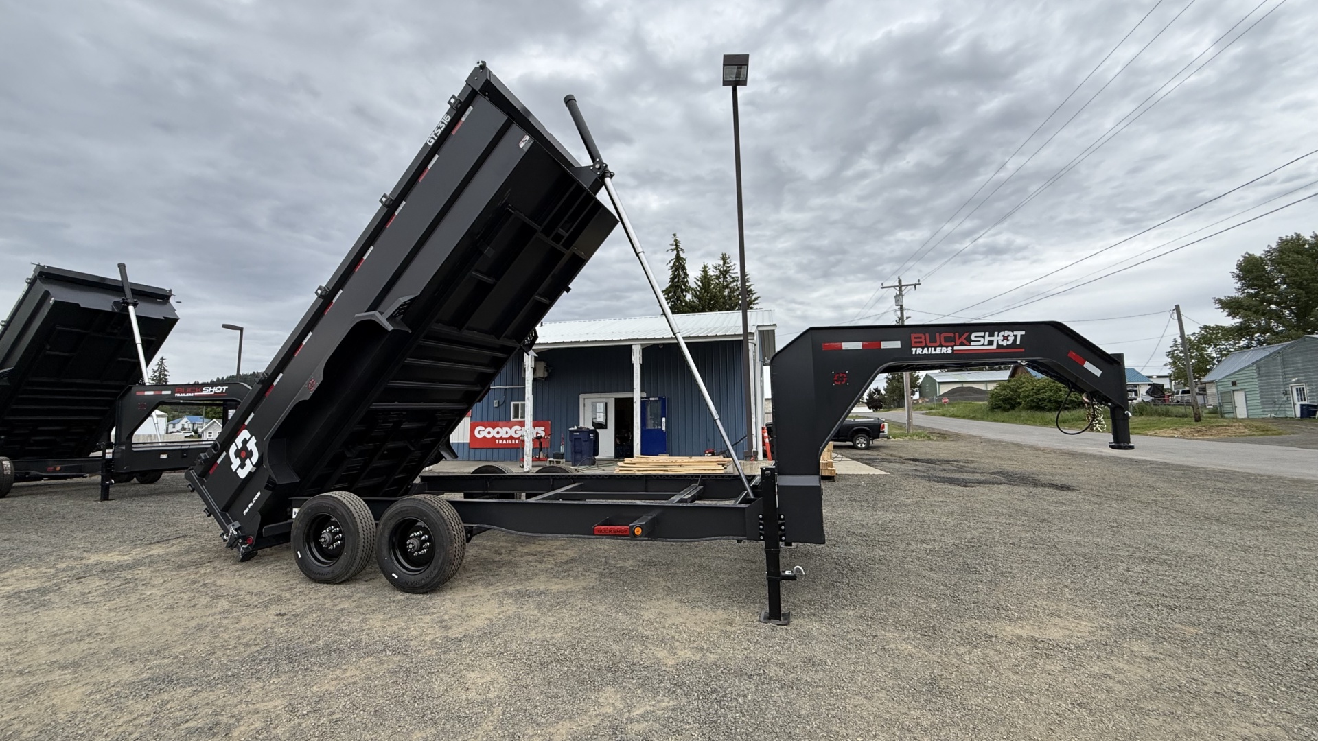 83" Wide GTS Super Single Dump Trailer - Photo 1
