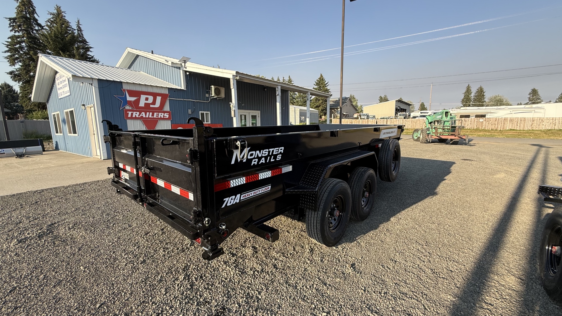 83" Low Pro Telescopic Dump - Photo 3