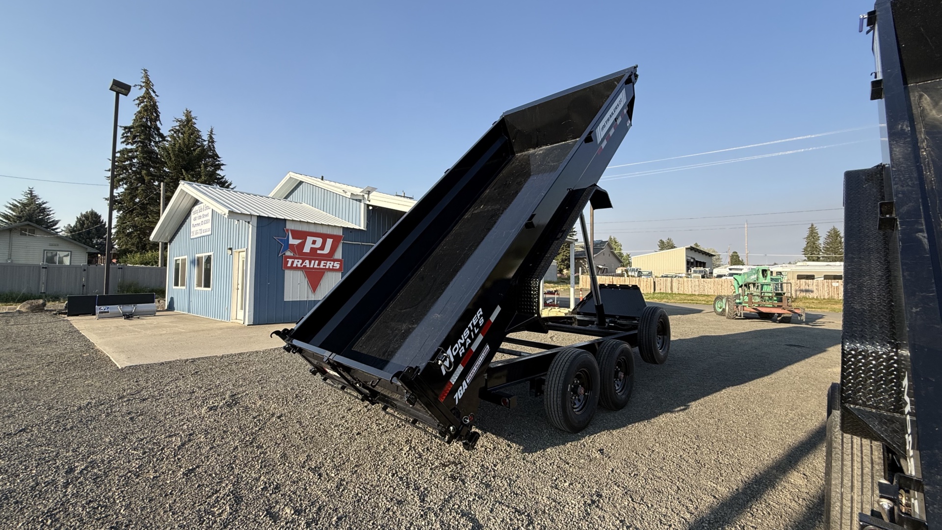 83" Low Pro Telescopic Dump - Photo 8