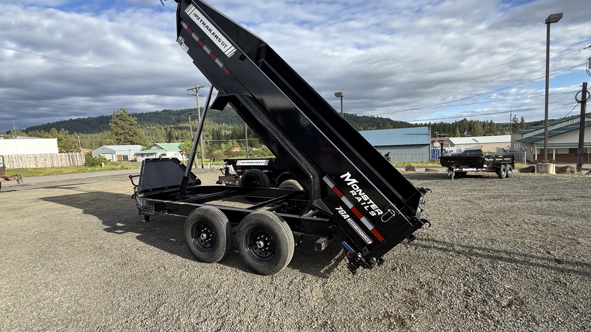 83" Low Pro Telescopic Dump - Photo 2