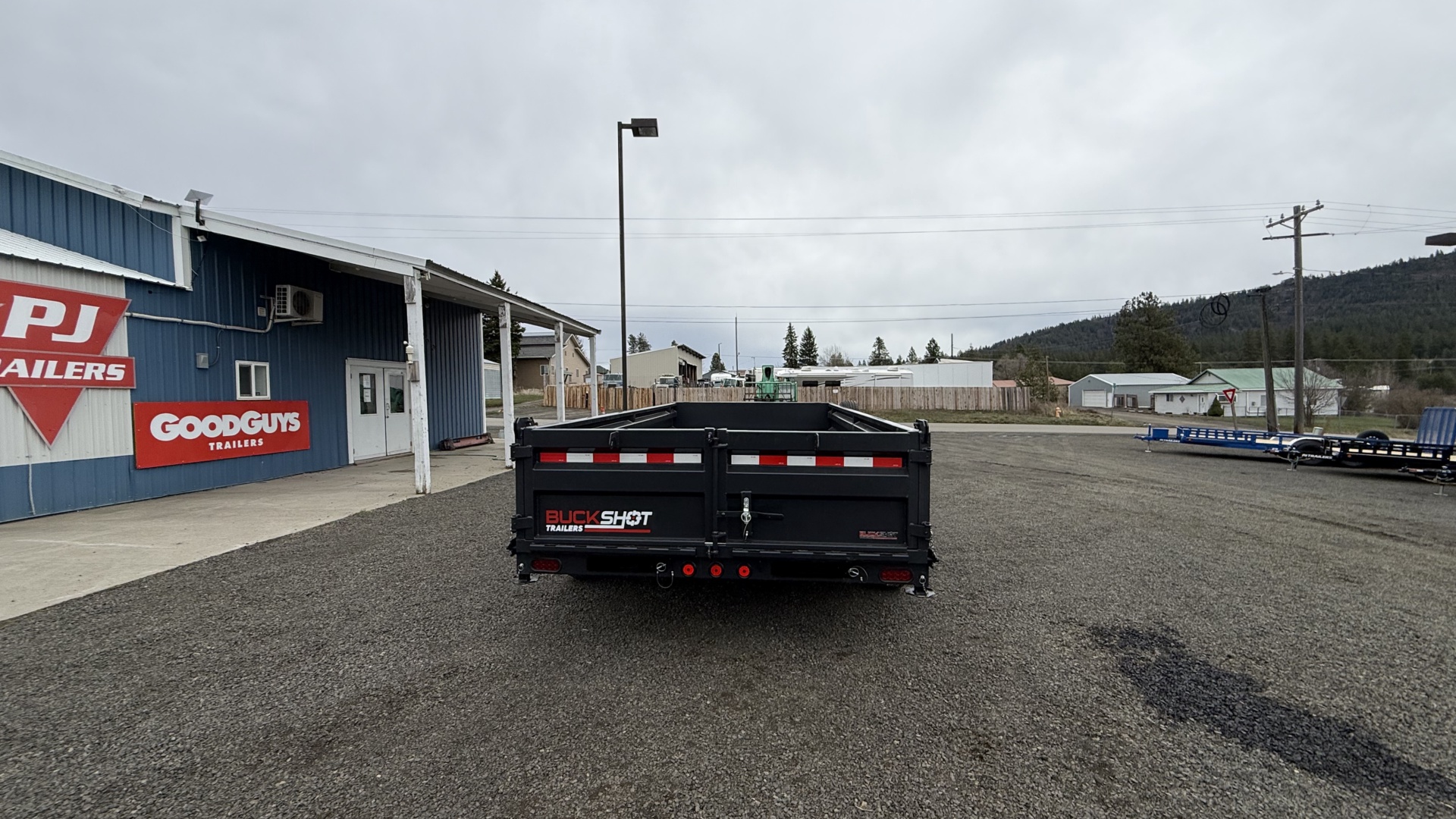 83" Wide LP Dump Trailer - Photo 4