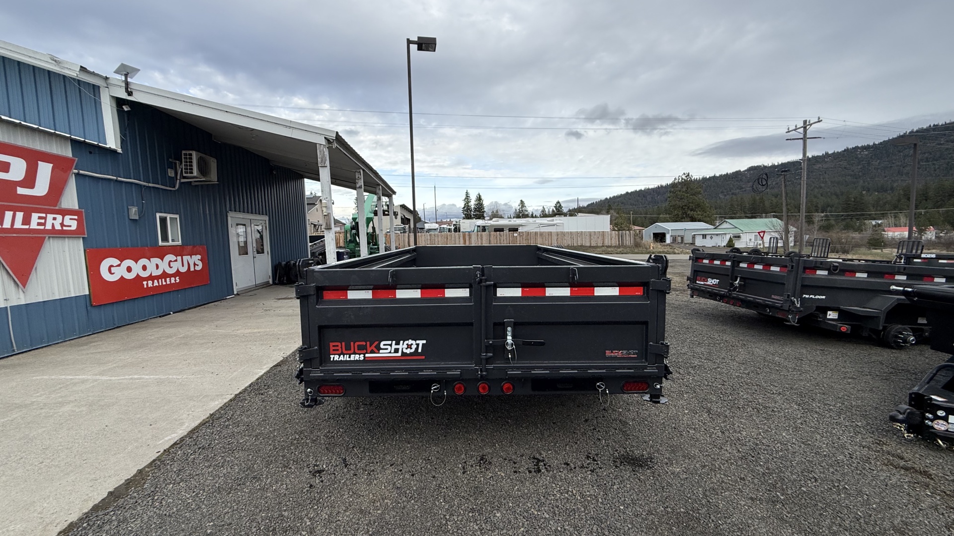 83" Wide LP Dump Trailer - Photo 5