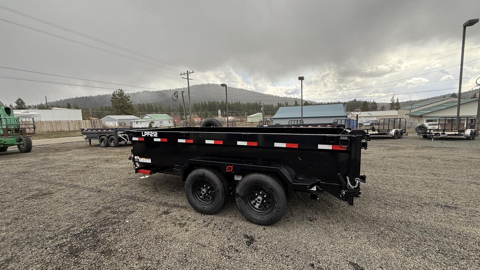 72" Wide LPF Dump Trailer - Photo 5