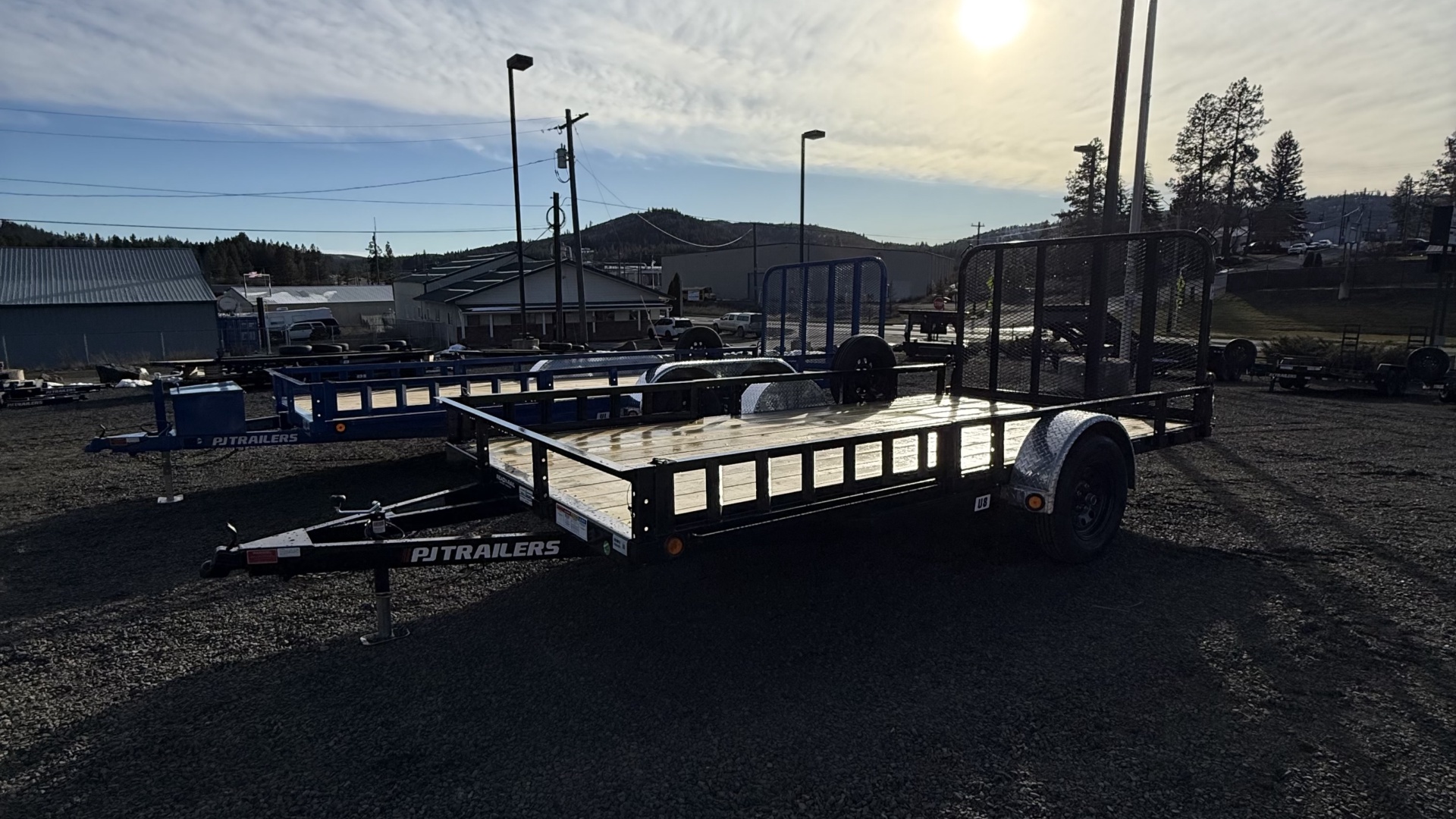 83" Single Axle Channel Utility - Photo 3
