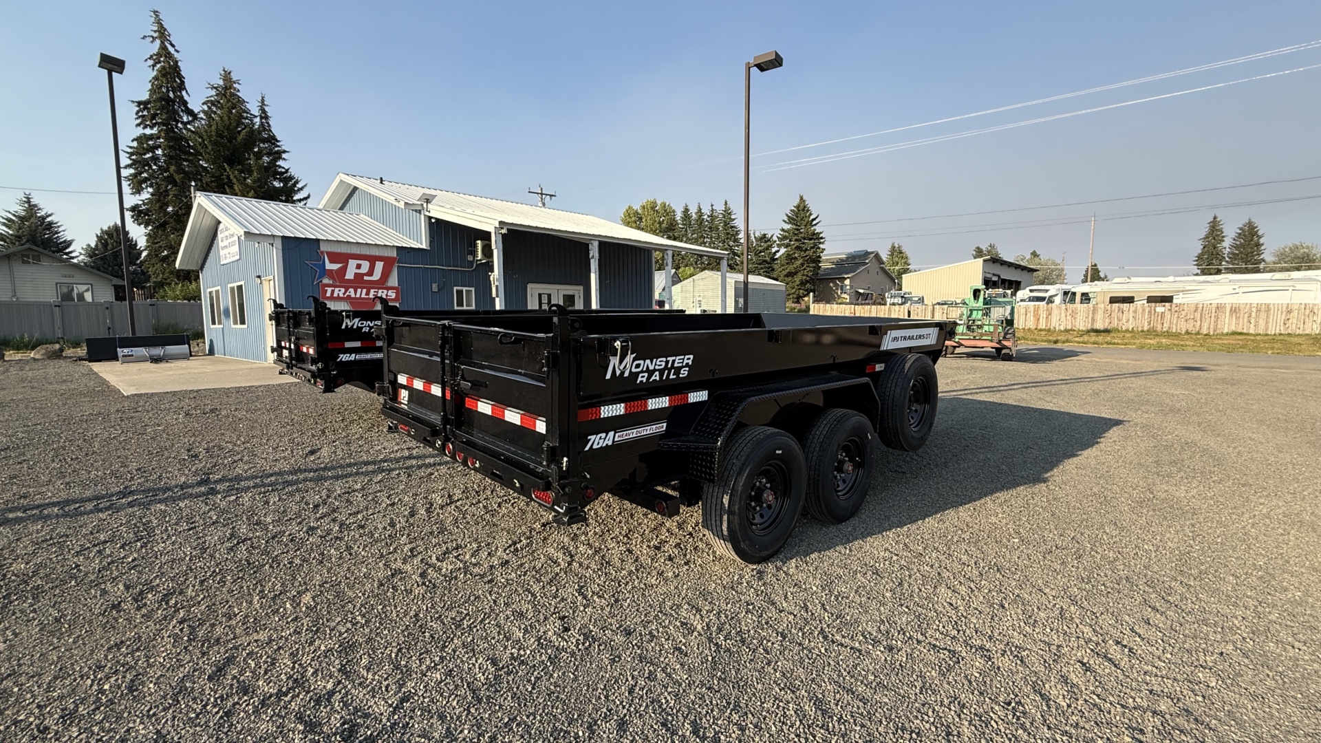 83" Low Pro Telescopic Dump - Photo 4