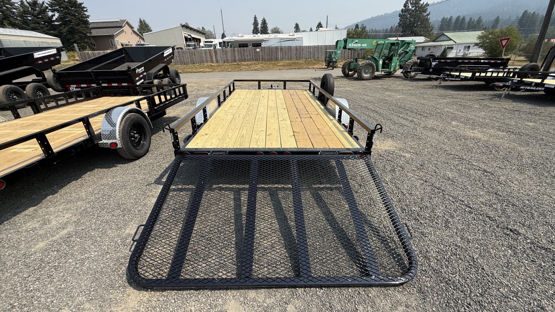 83" Single Axle Channel Utility - Photo 4