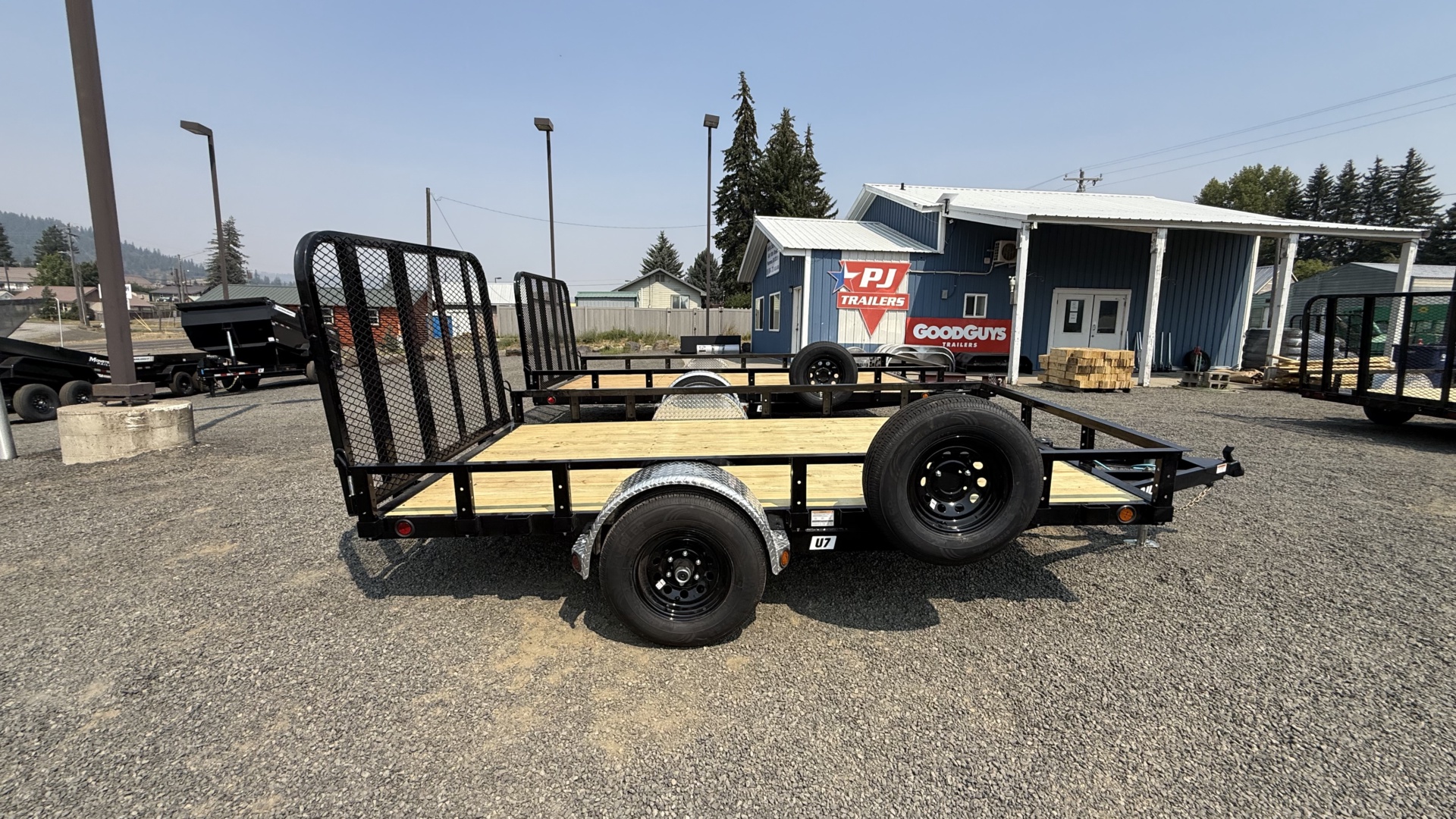 77" Single Axle Channel Utility - Photo 2