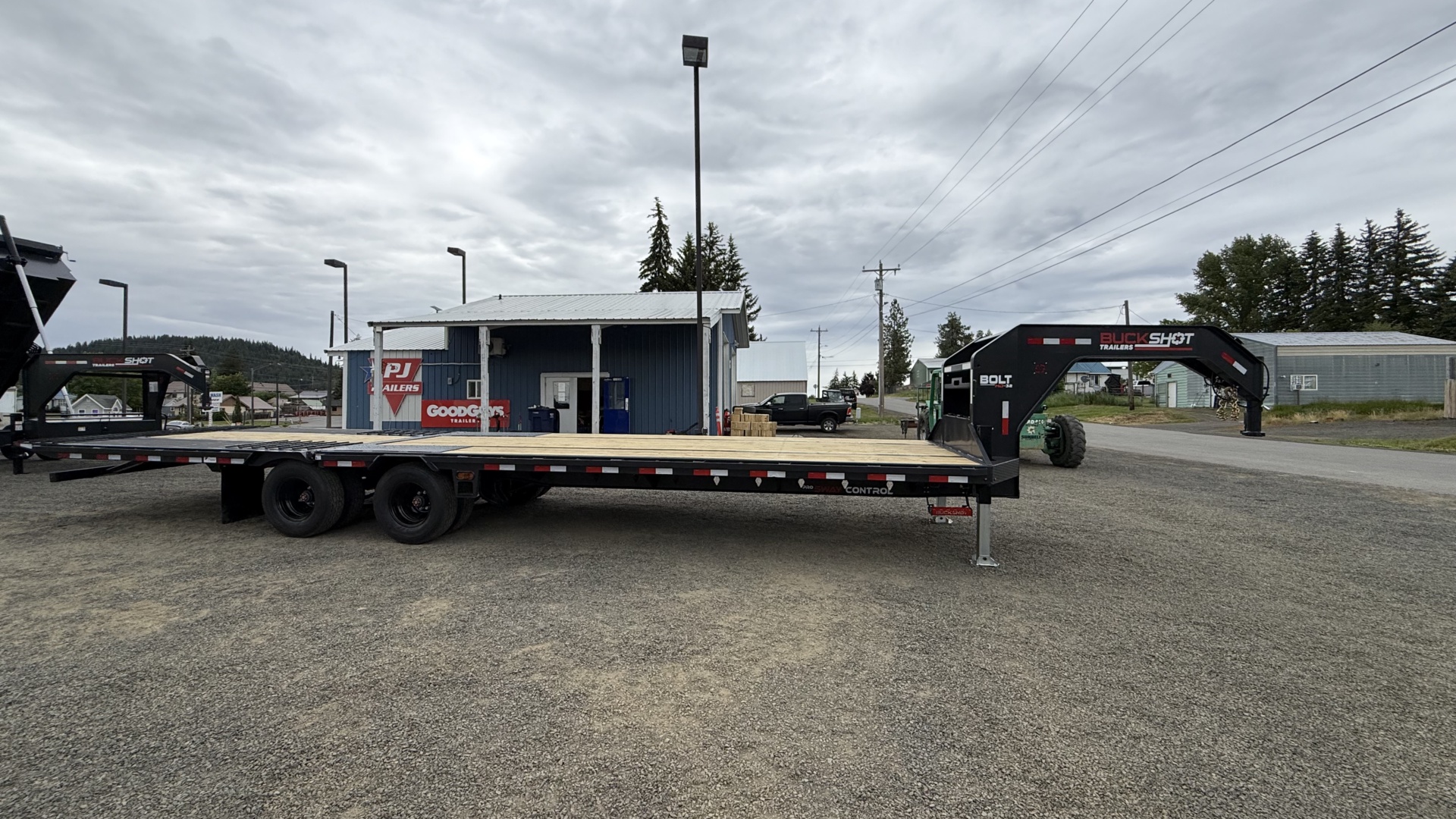 102" Wide Bolt HD Flatdeck - Photo 4