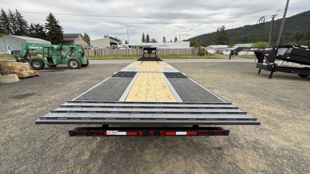 102" Wide Bolt HD Flatdeck - Thumbnail 6