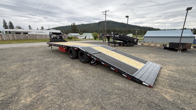 102" Wide Bolt HD Flatdeck - Thumbnail 1
