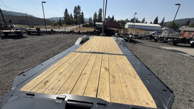 AR Gooseneck Superwide (102") Tilt Trailer - Thumbnail 4