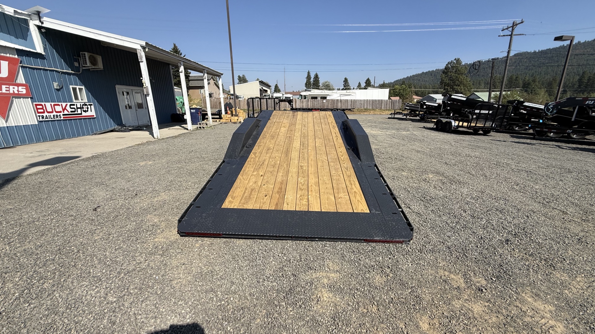 AR Gooseneck Superwide (102") Tilt Trailer - Photo 7