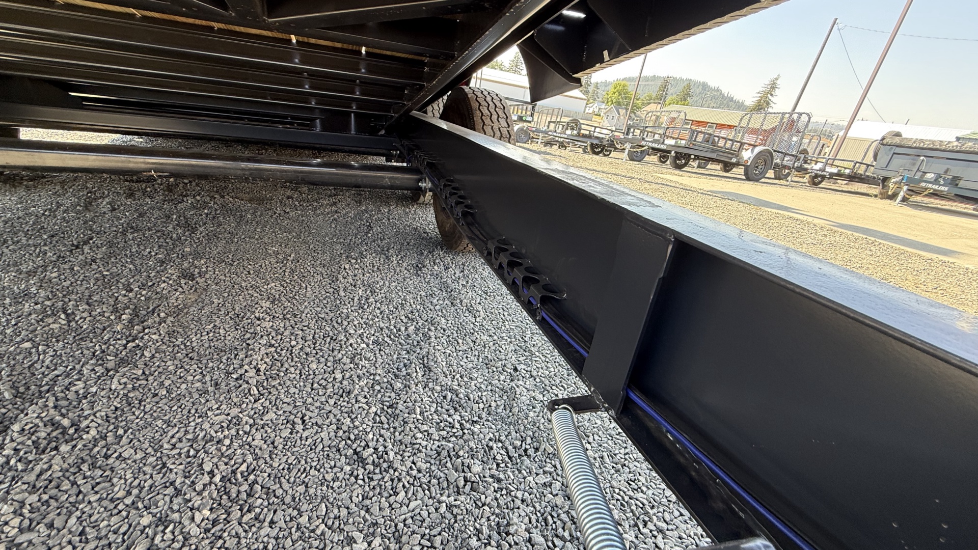 AR Gooseneck Superwide (102") Tilt Trailer - Photo 10