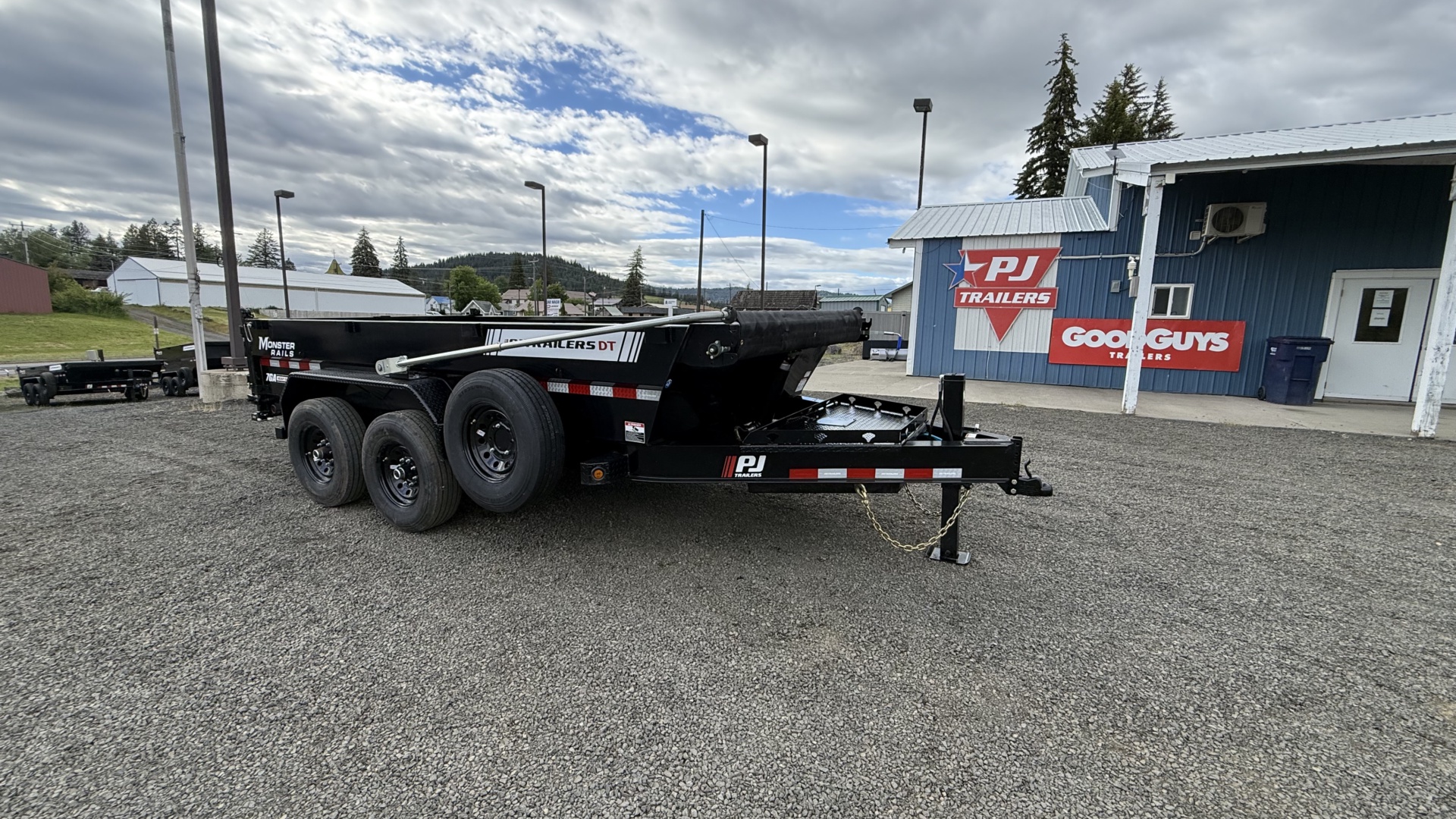 83" Low Pro Telescopic Dump - Photo 6