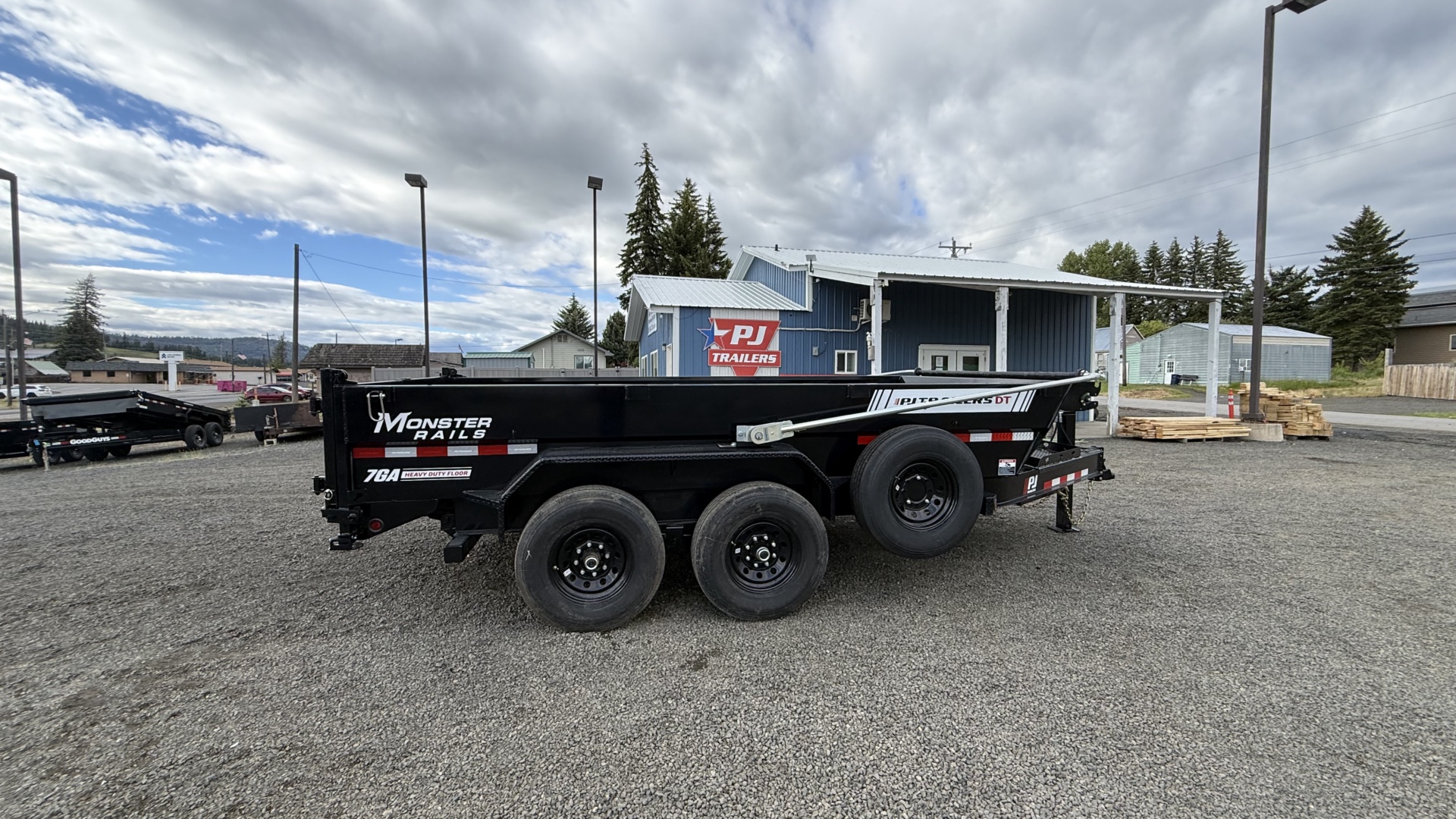 83" Low Pro Telescopic Dump - Photo 7