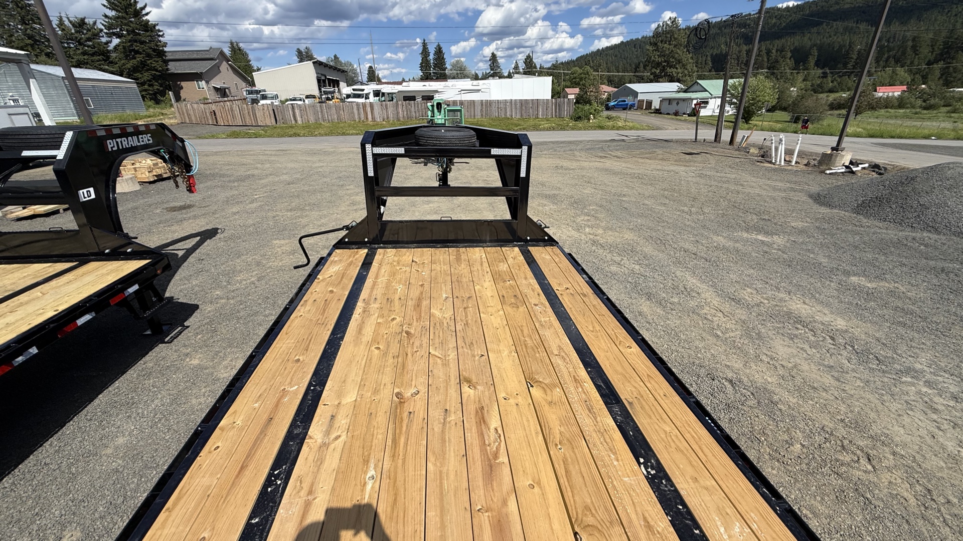 102" Wide Quest Flatdeck With Singles - Photo 6