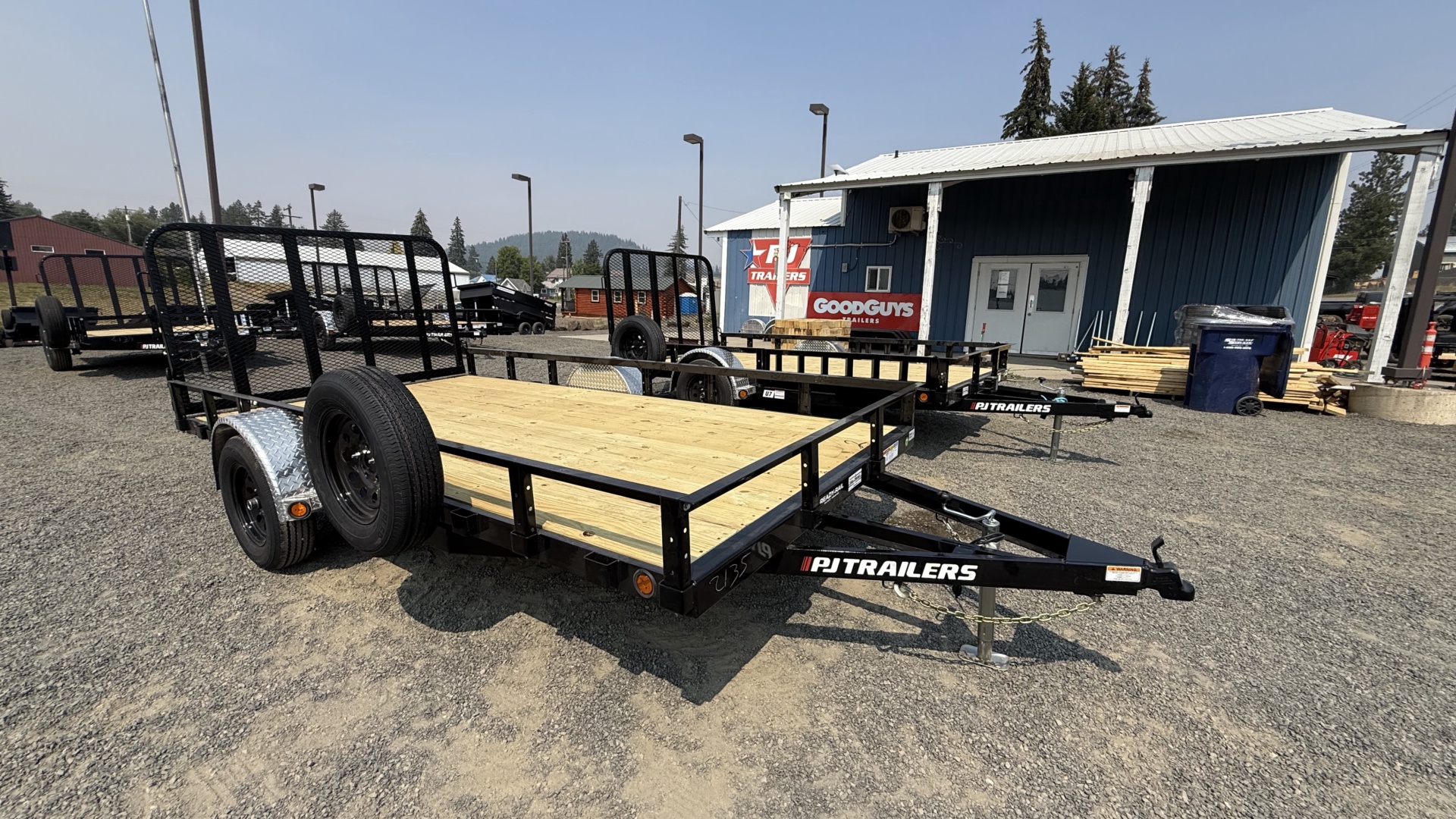83" Single Axle Channel Utility - Photo 1