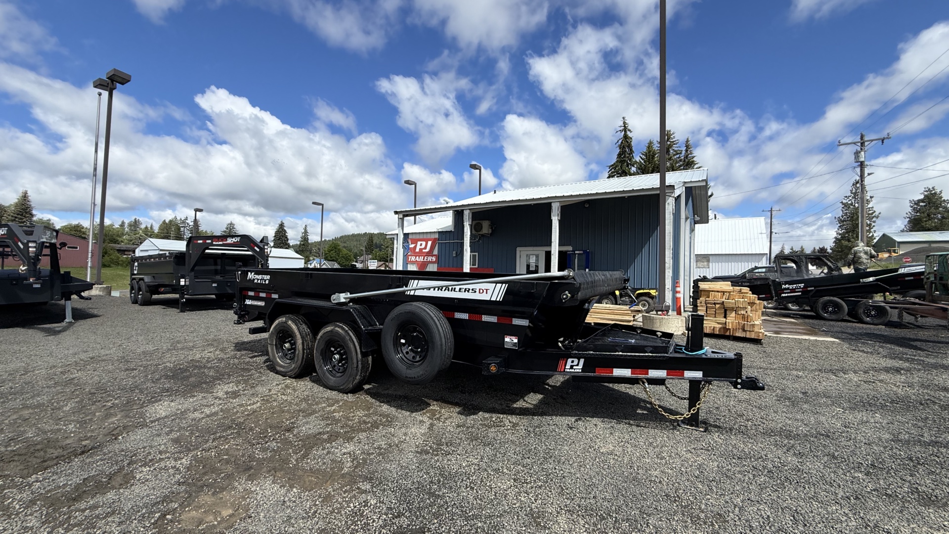 83" Low Pro Telescopic Dump - Photo 1