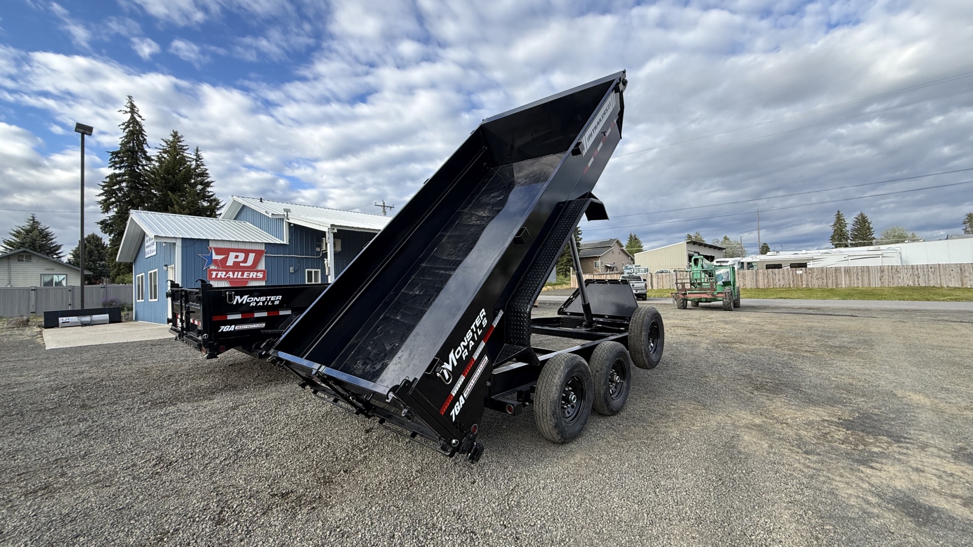 83" Low Pro Telescopic Dump - Photo 8