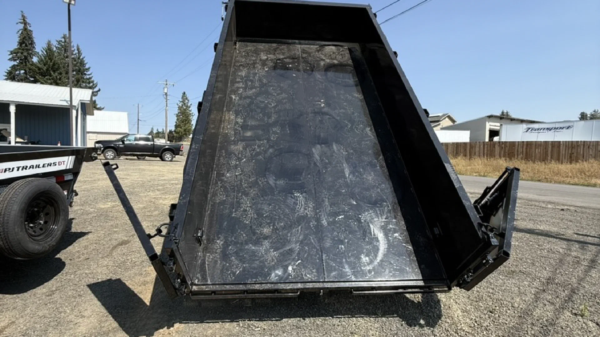 Dump Trailer - Photo 2