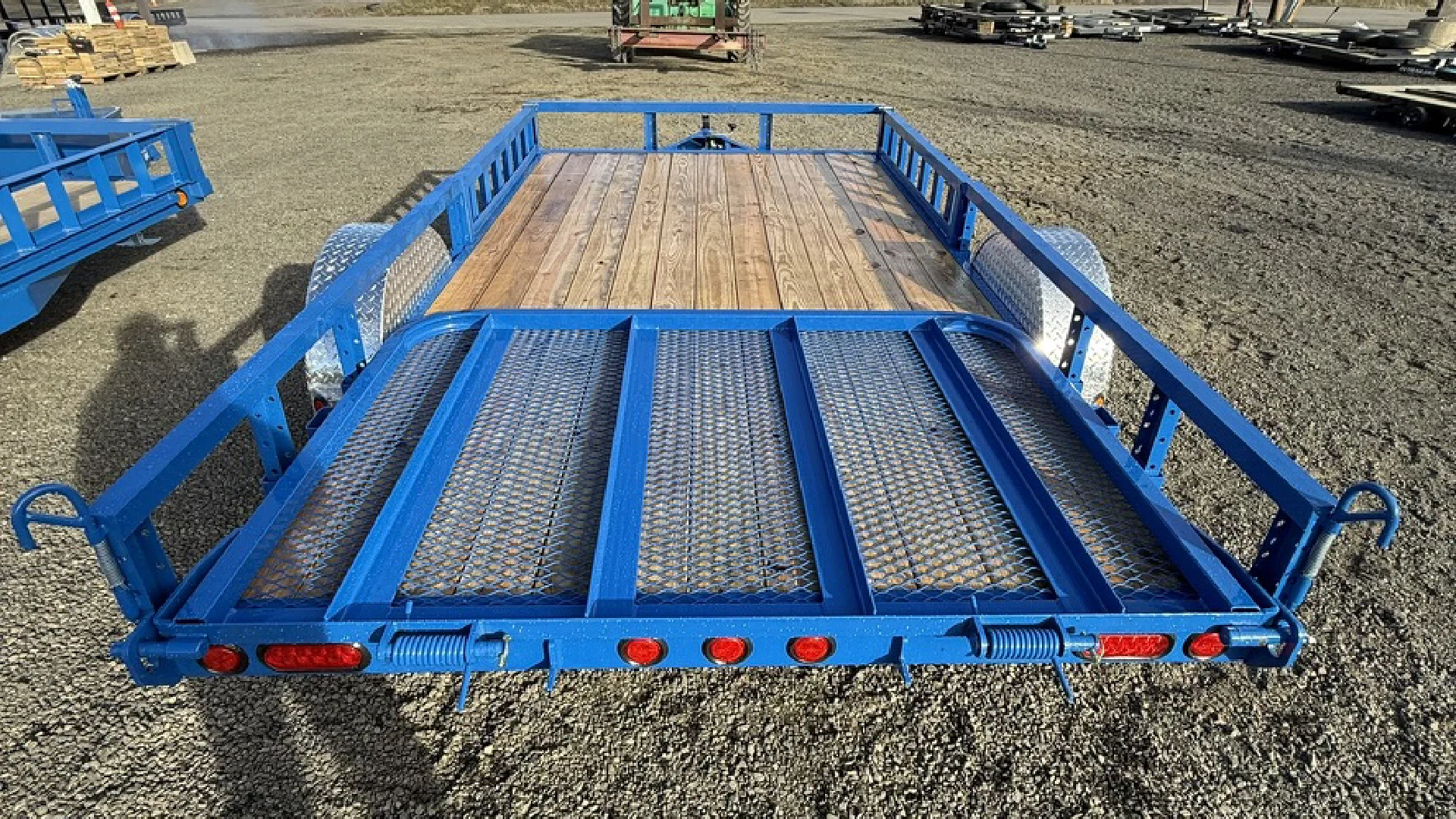 77' Single Axle Channel Utility - Photo 4