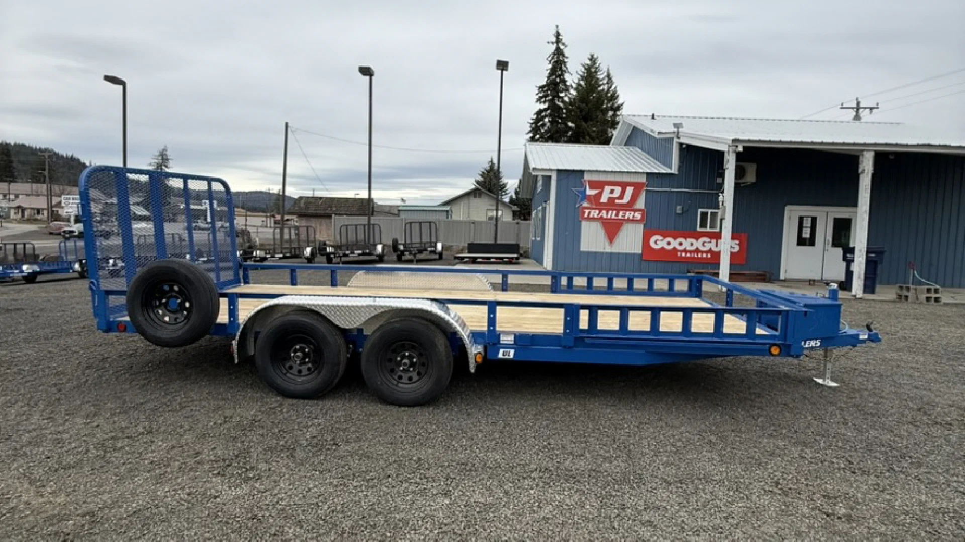 83' Tandem Axle Channel Utility - Photo 6