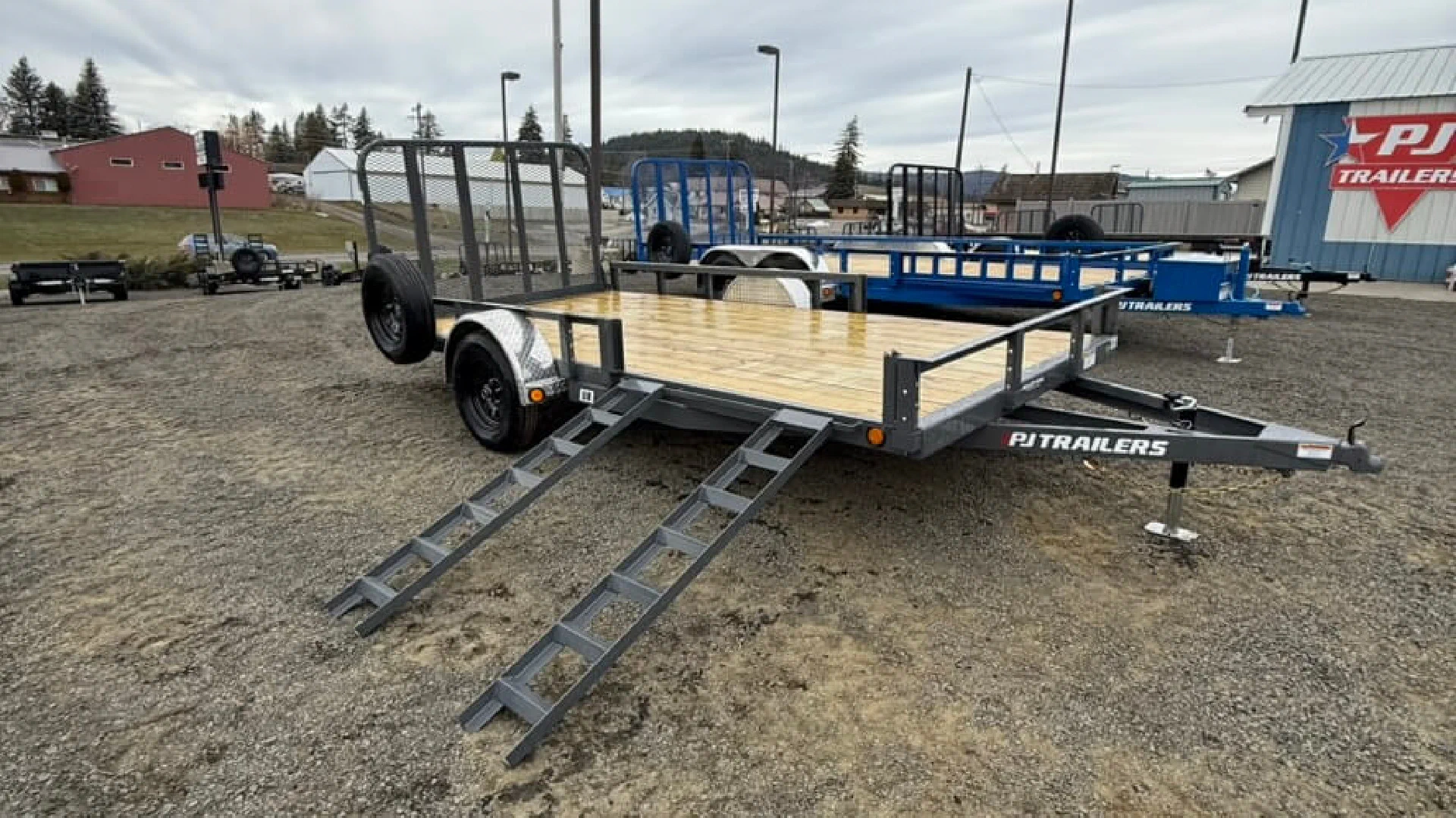 83' Single Axle Channel Utility - Photo 5