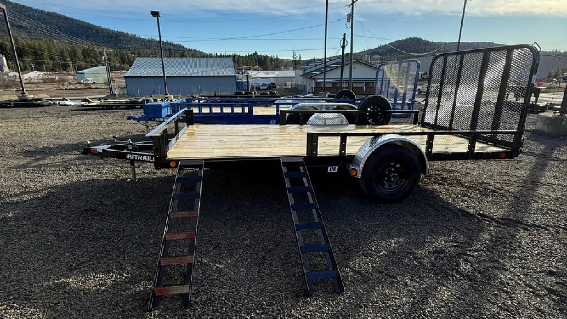 83' Single Axle Channel Utility - Photo 6