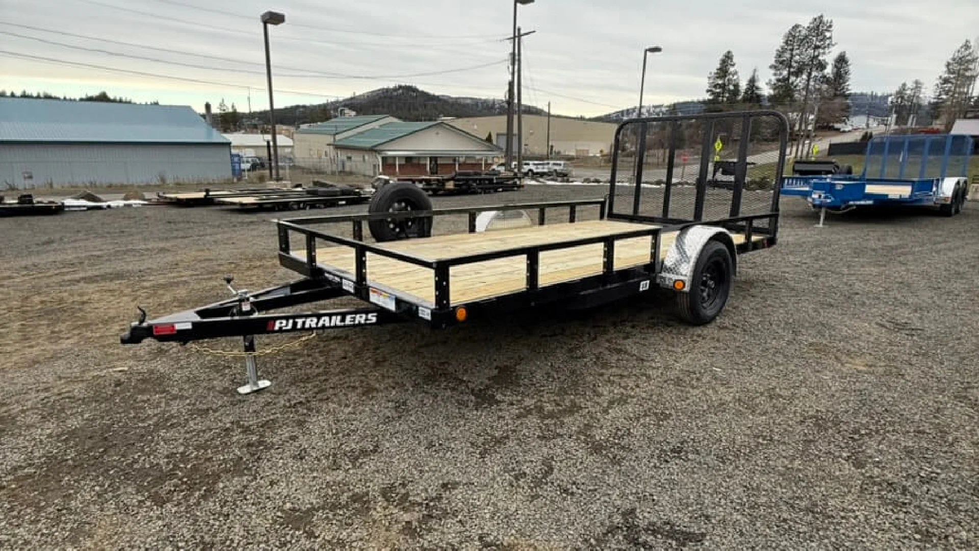 83' Single Axle Channel Utility - Photo 5